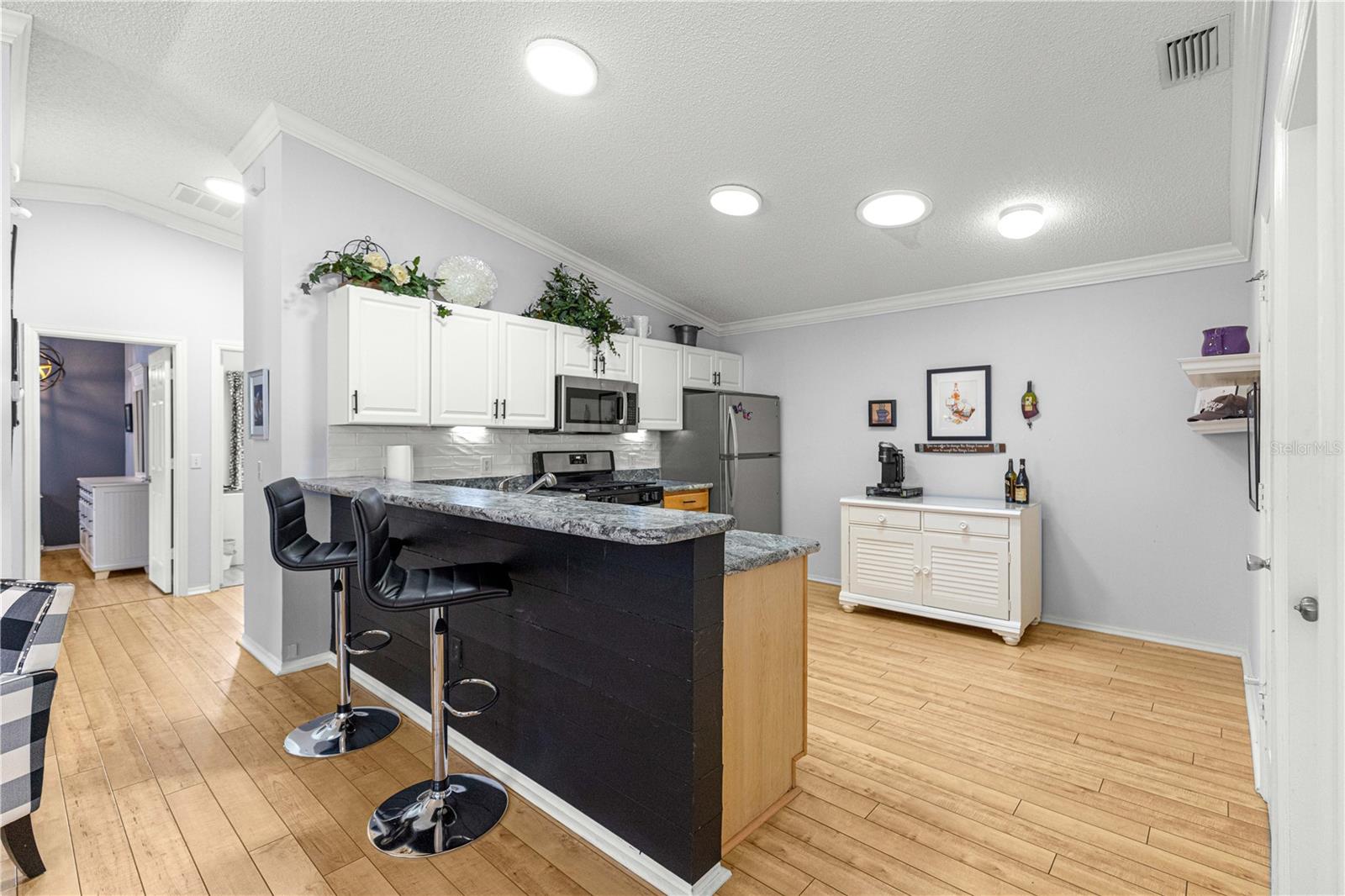 1660 Orr Ter Property Photo 13
