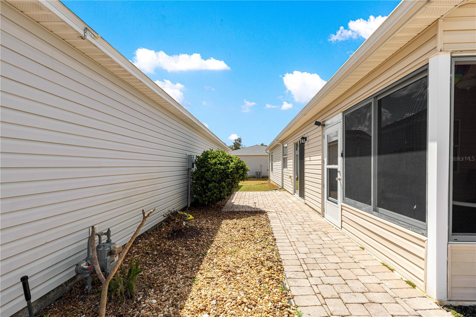 1660 Orr Ter Property Photo 30