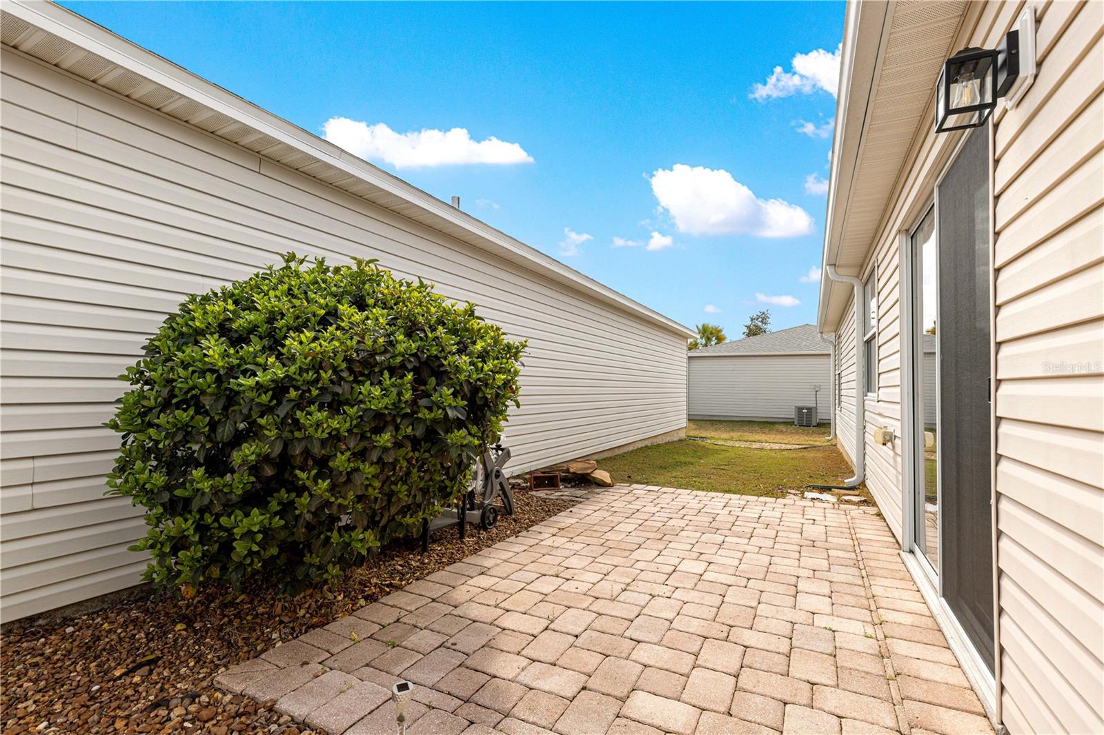 1660 Orr Ter Property Photo 32