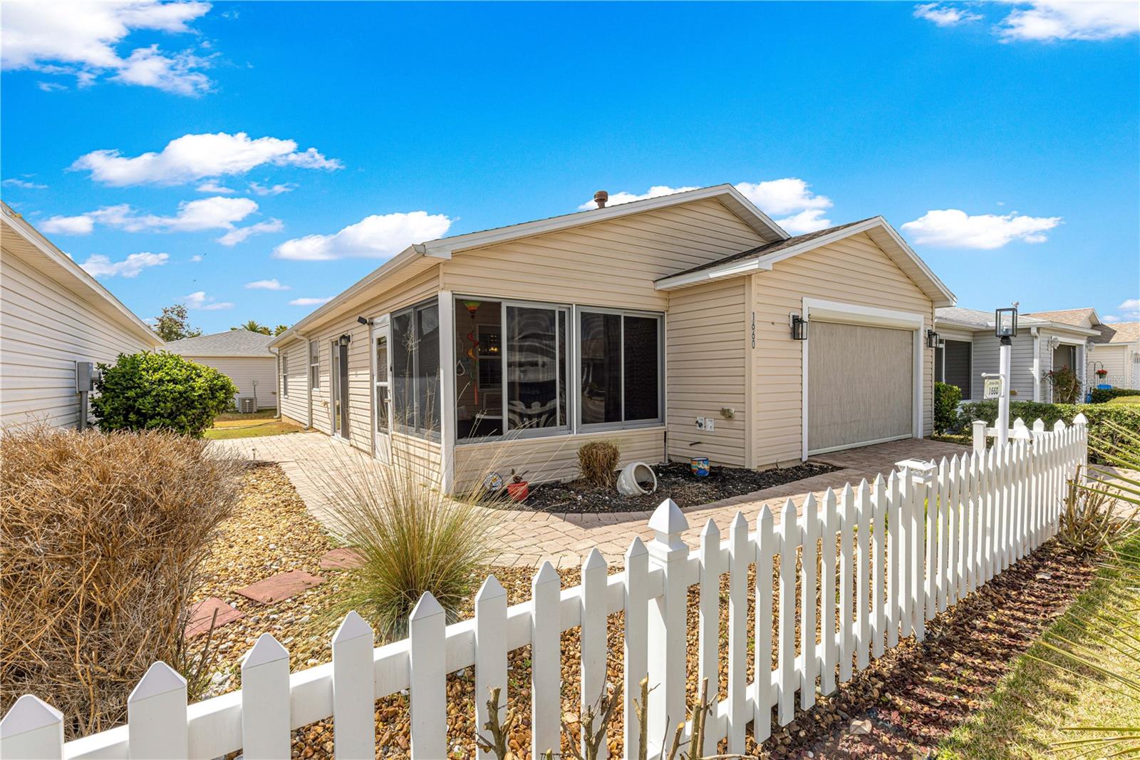1660 Orr Ter Property Photo 38