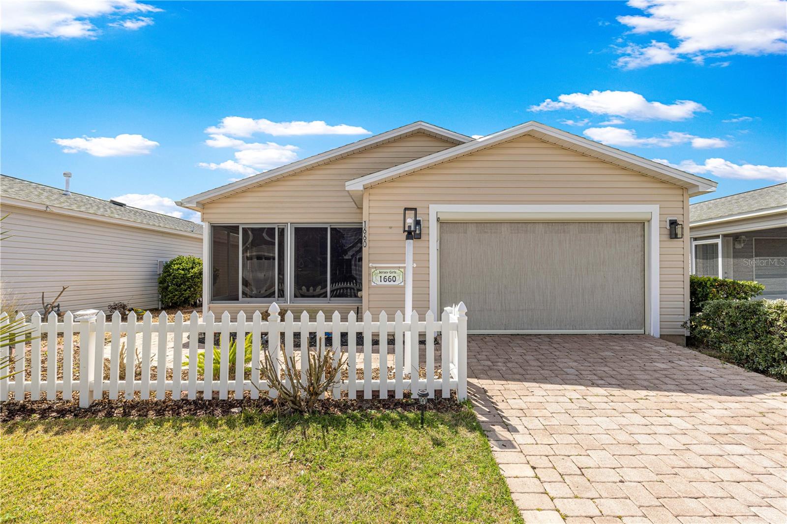 1660 Orr Ter Property Photo 39