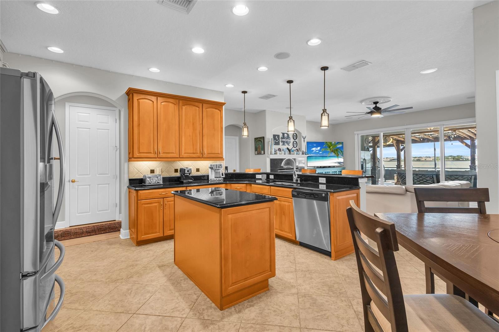 237 Blue Cypress Drive Property Photo 18