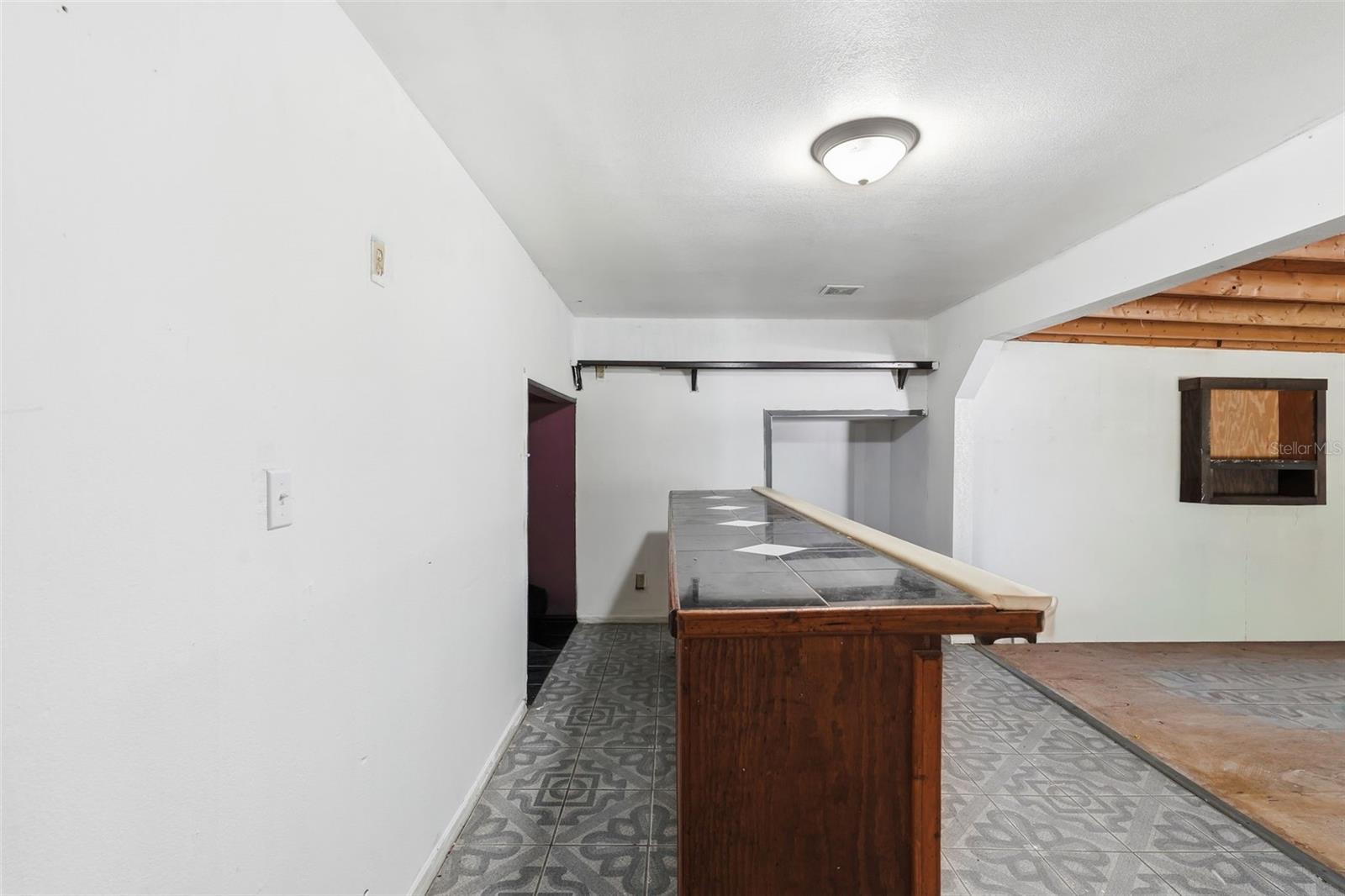 44945 2nd St Property Photo 28