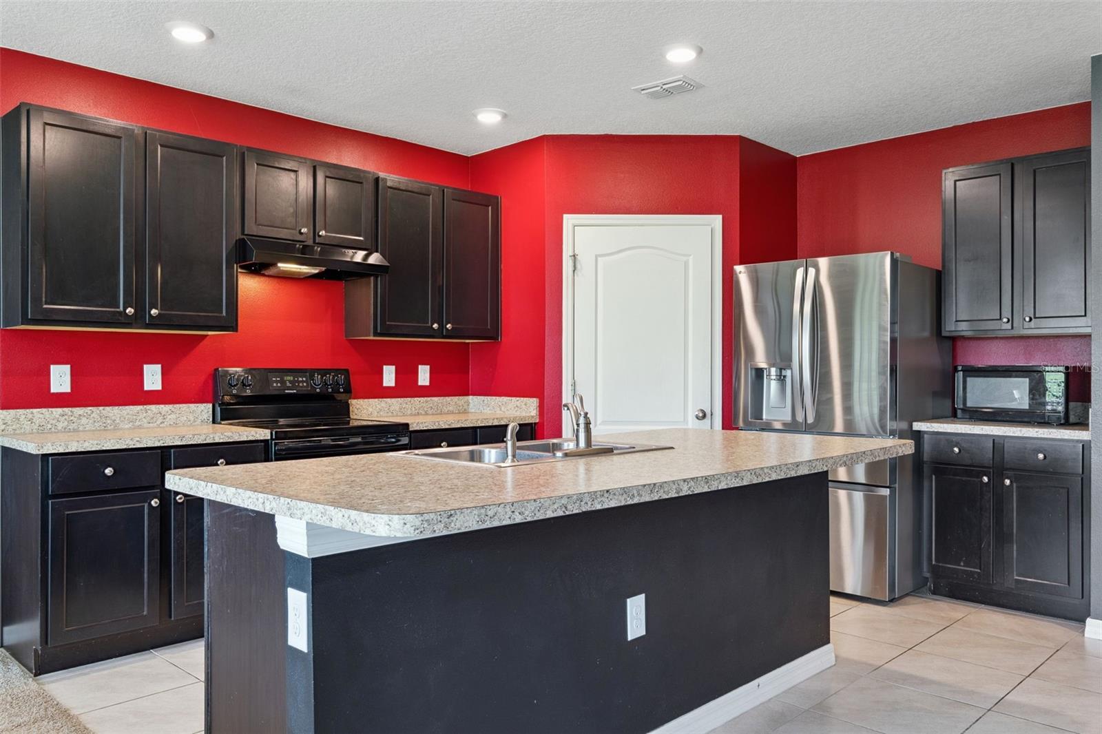 10528 Bronze Leaf Ct Property Photo 13