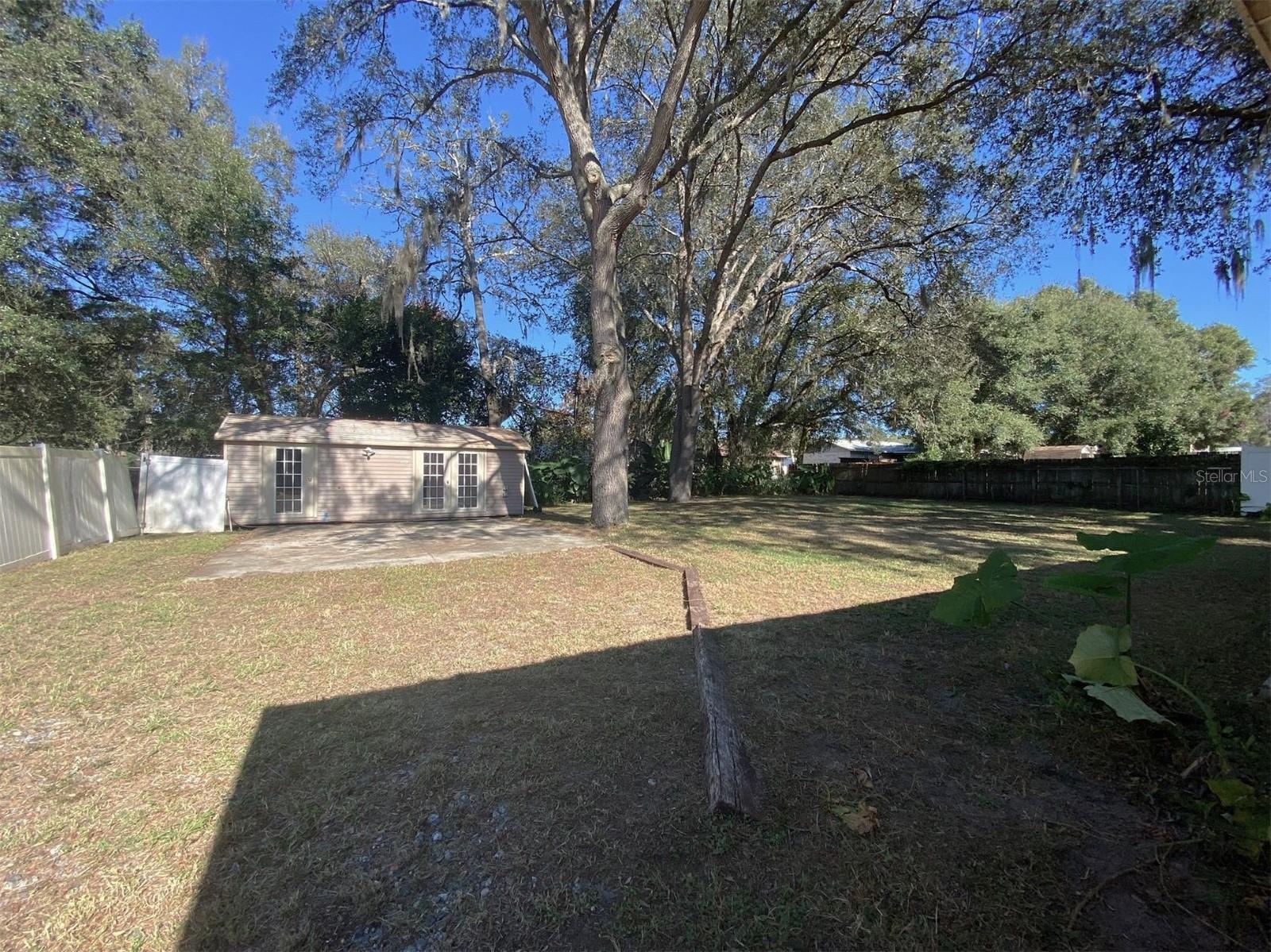 11585 Se 129th Ln Property Photo 3