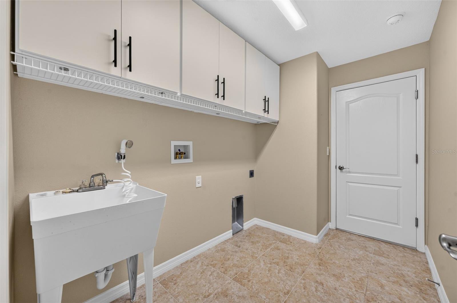 4650 Shenandoah River Trl Property Photo 46