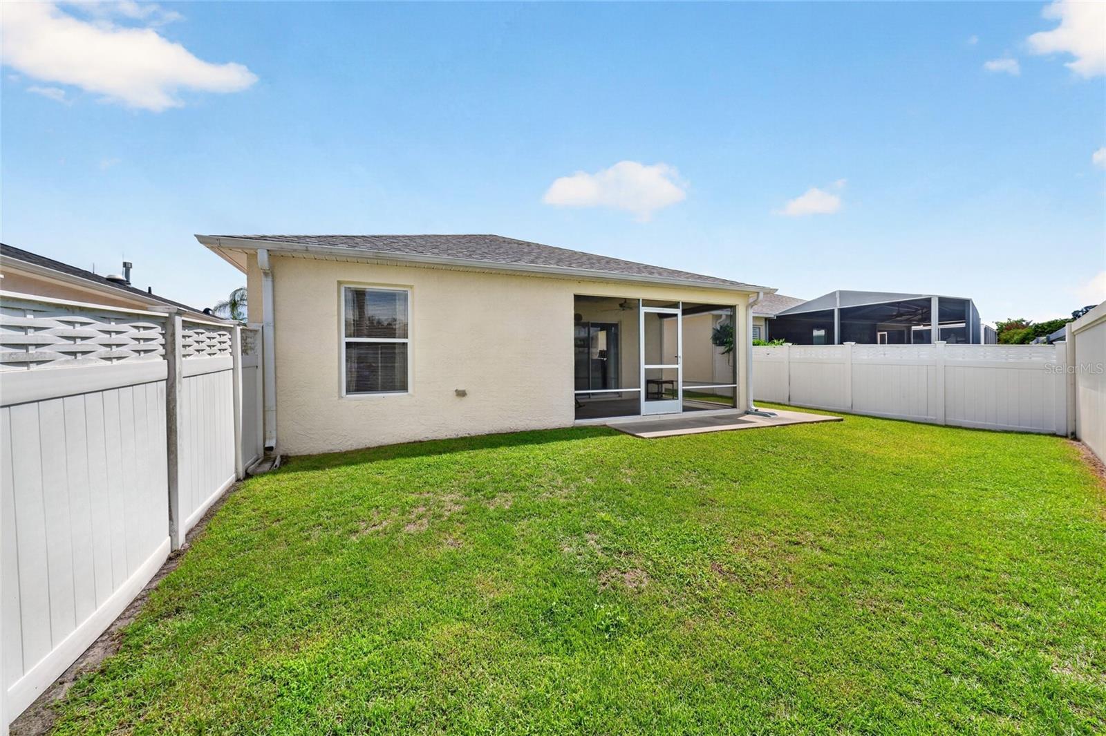 1049 Jackson St Property Photo 31