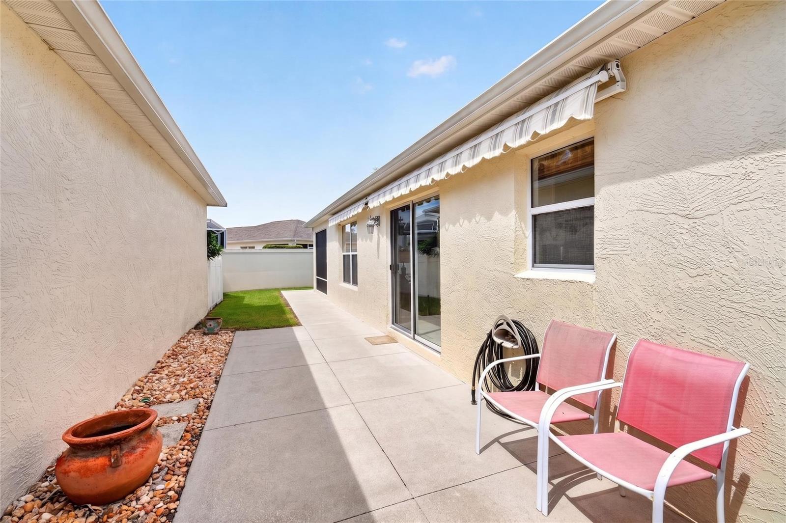 1049 Jackson St Property Photo 32