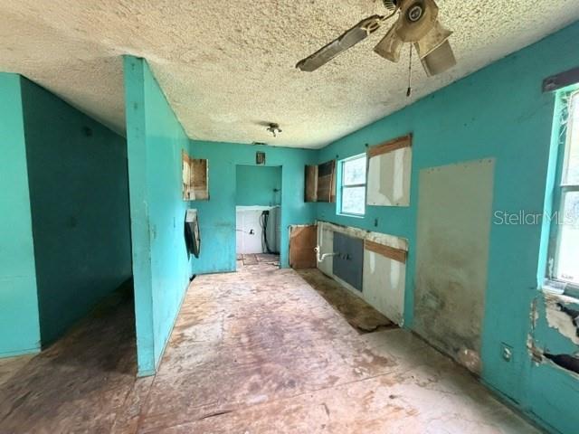 6229 Terrell Rd Property Photo 5