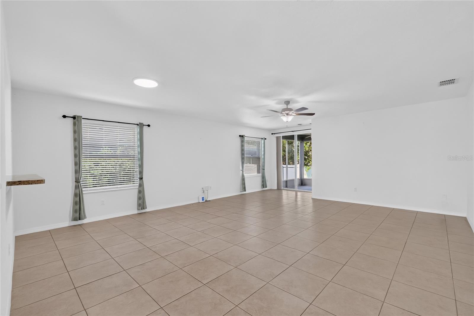 345 Red Kite Dr Property Photo 11