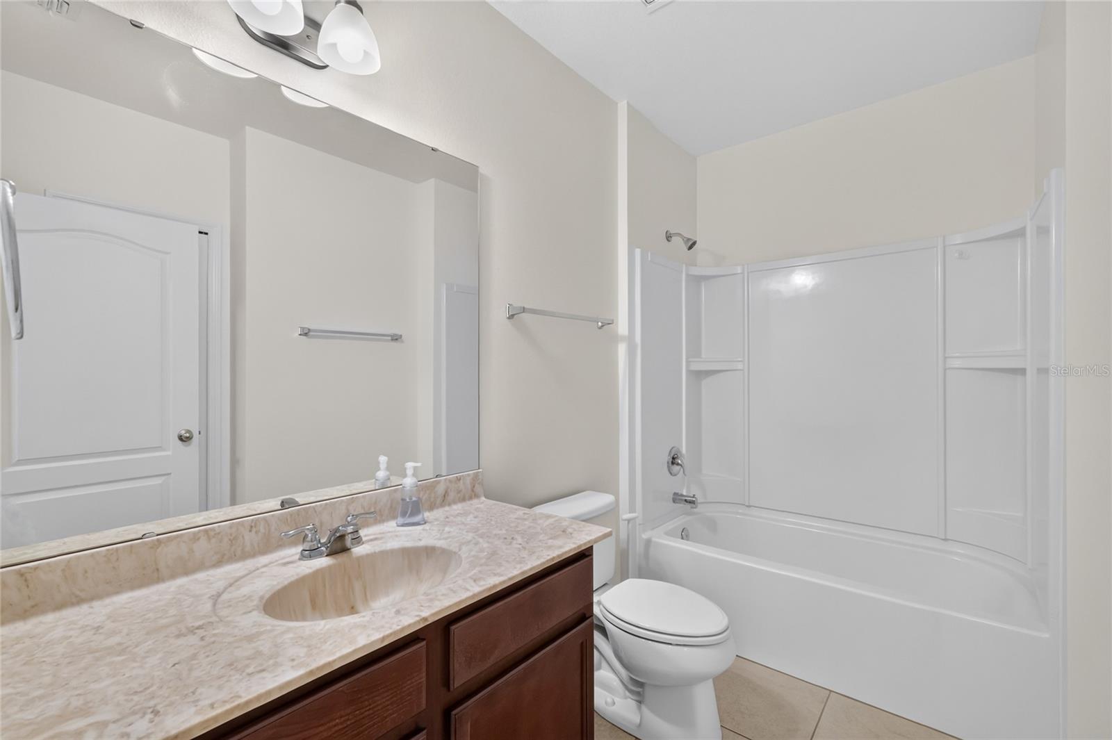 345 Red Kite Dr Property Photo 24