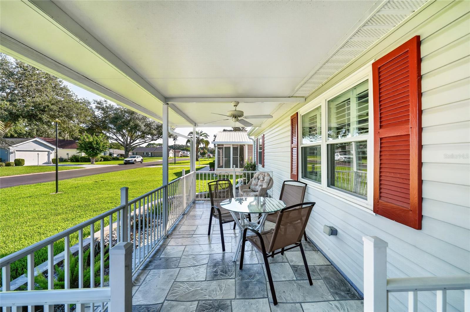 1218 Santos Pl Property Photo 6