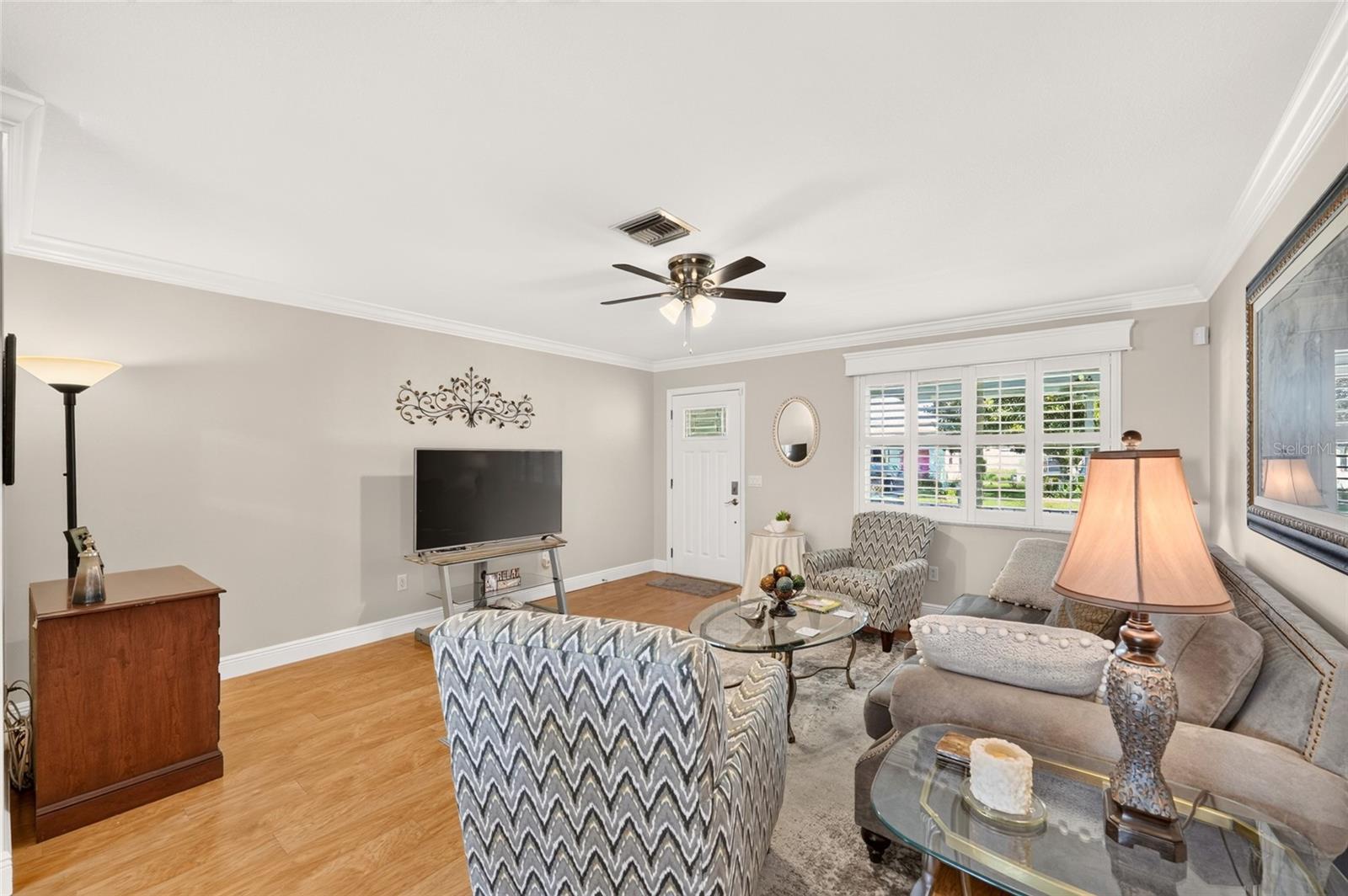1218 Santos Pl Property Photo 10