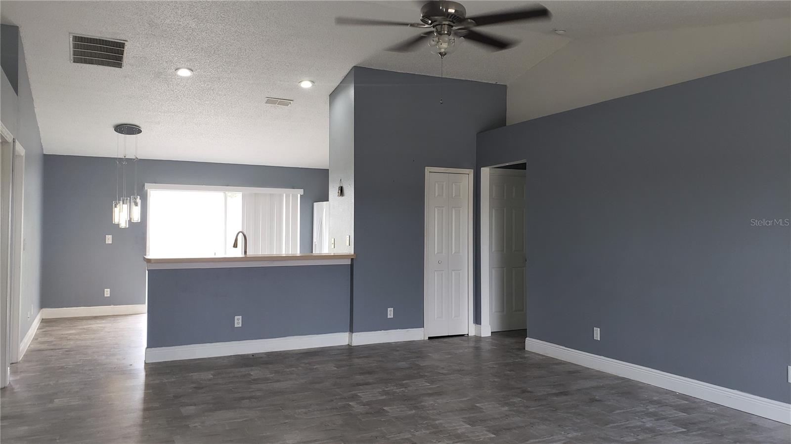 5141 Pine Needle Dr Property Photo 2