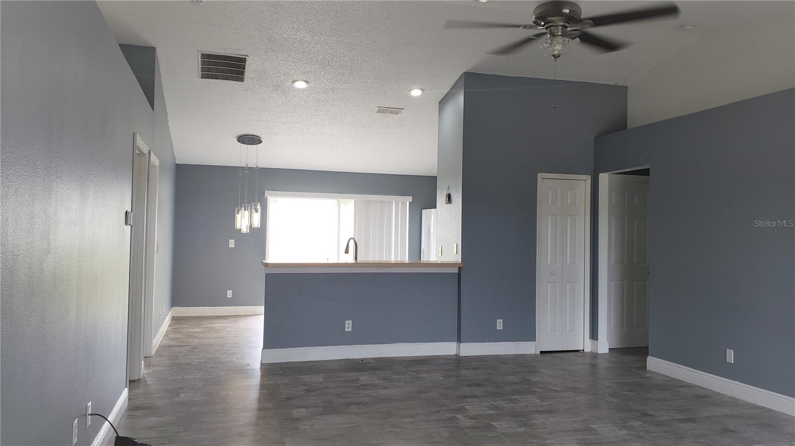 5141 Pine Needle Dr Property Photo 3