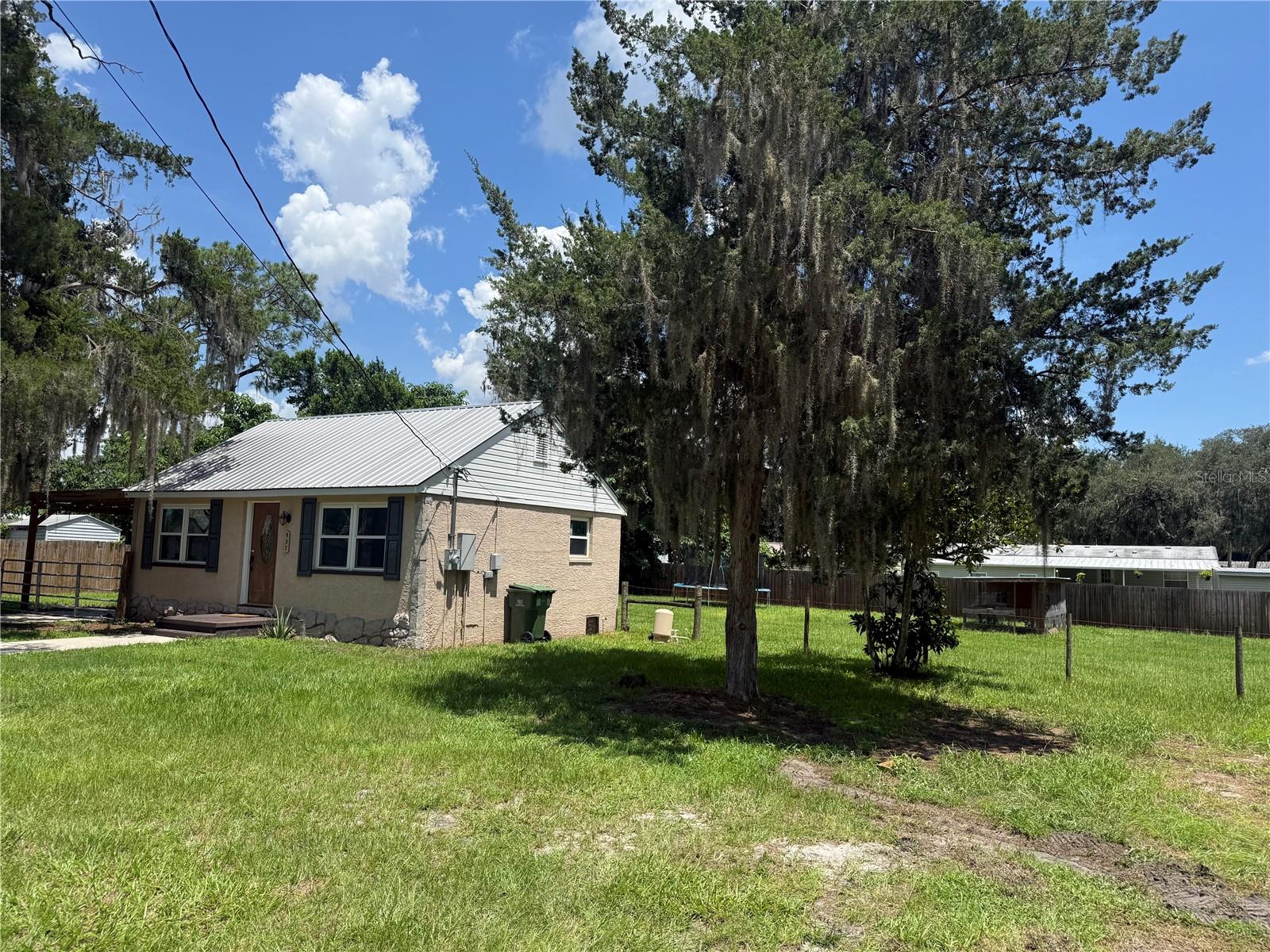 937 County Road 481w Property Photo 10
