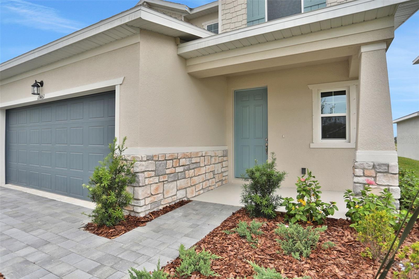 8082 Sunny Point Trl Property Photo 2