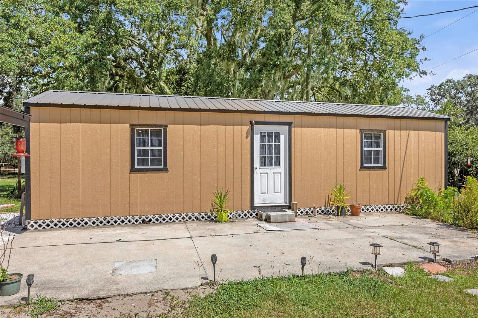 14043 Tennessee Ave Property Photo 4