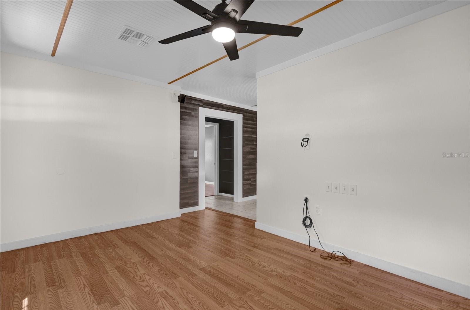 14043 Tennessee Ave Property Photo 8