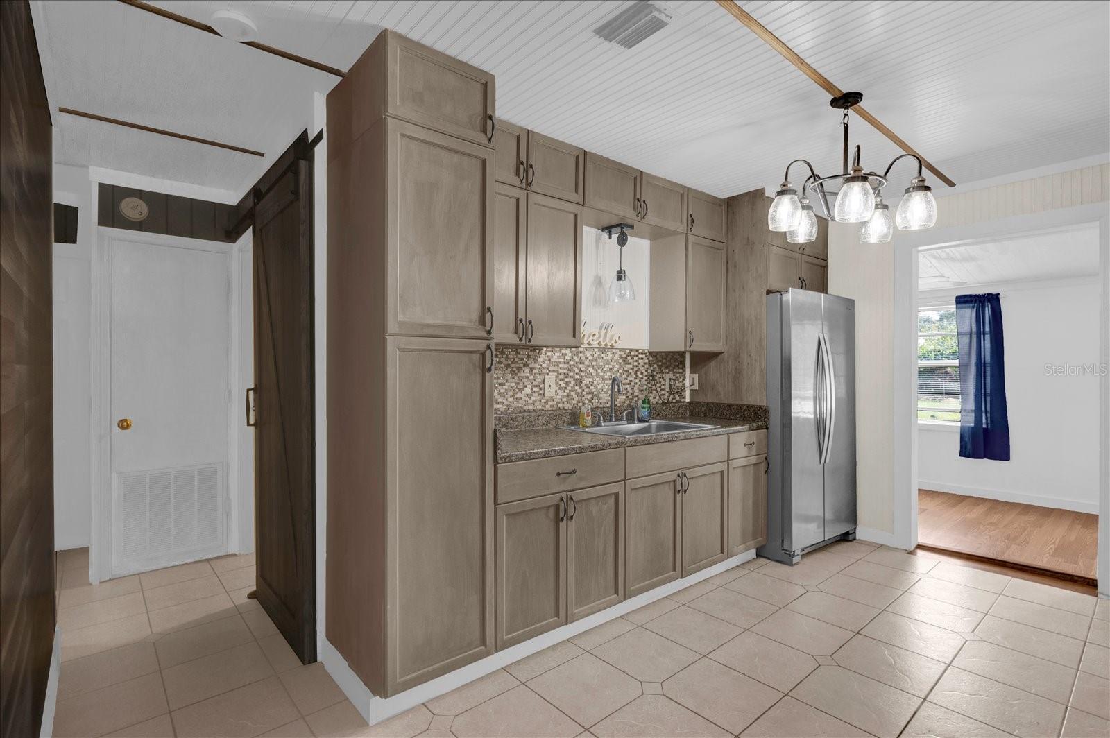 14043 Tennessee Ave Property Photo 11