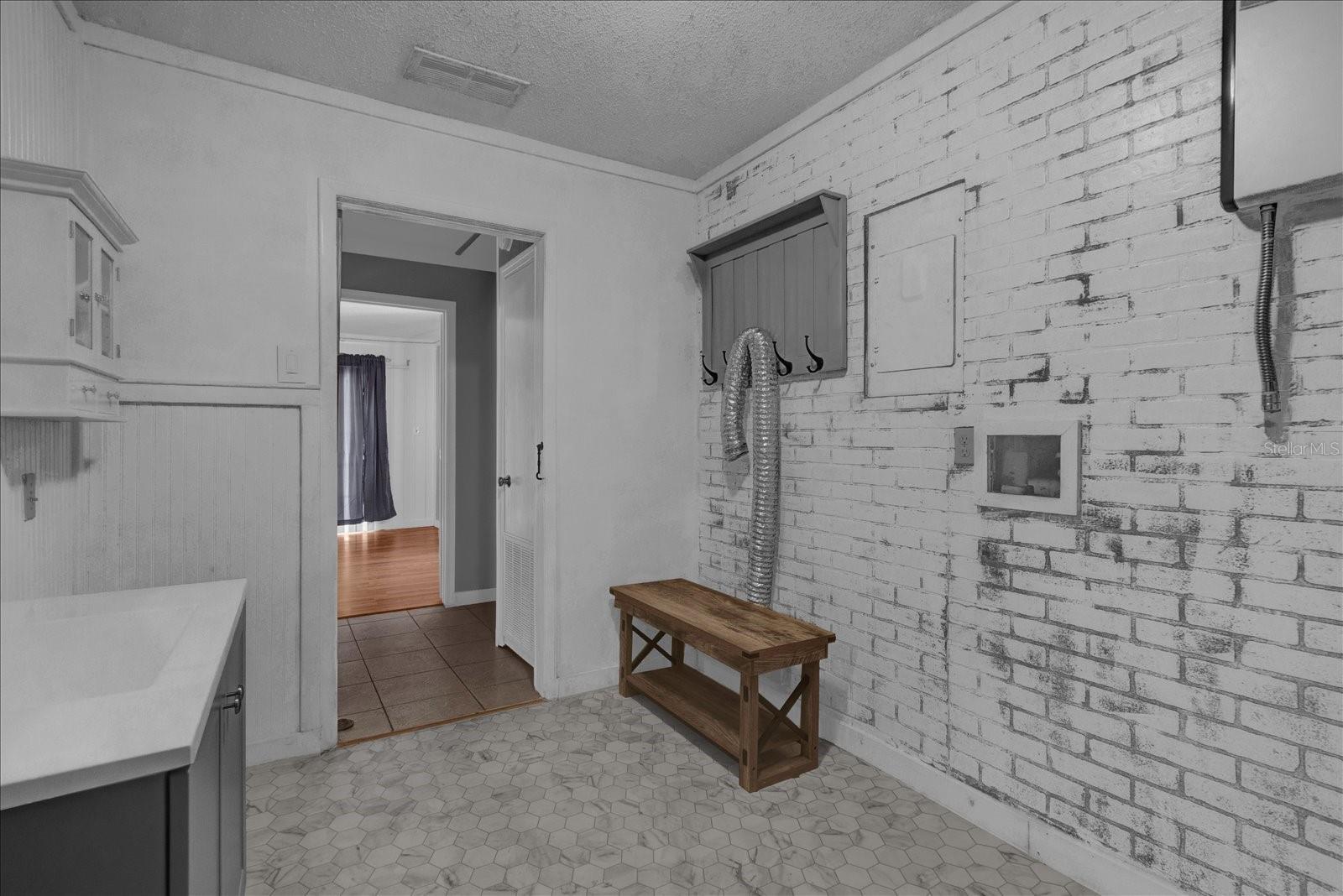 14043 Tennessee Ave Property Photo 17