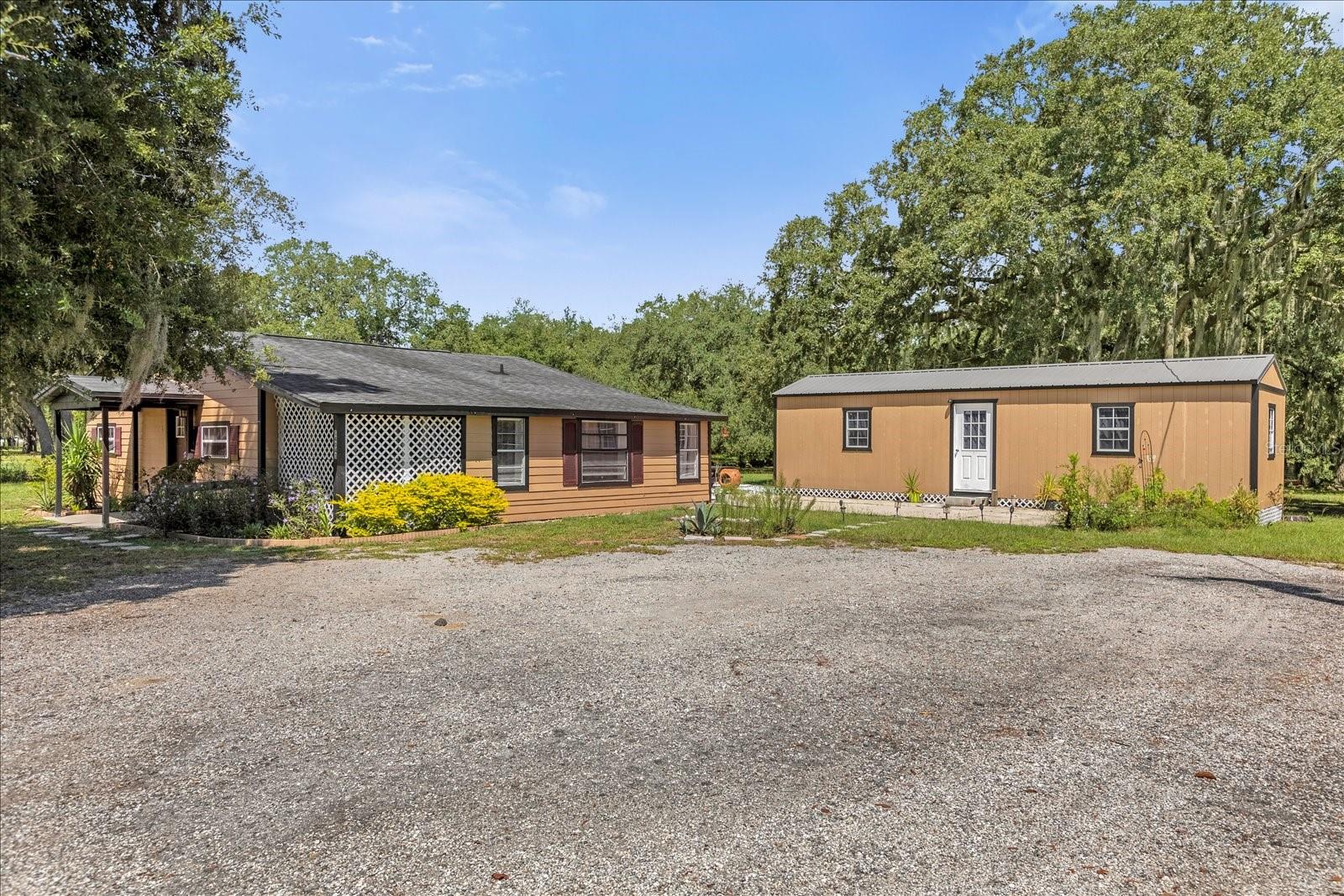 14043 Tennessee Ave Property Photo 27