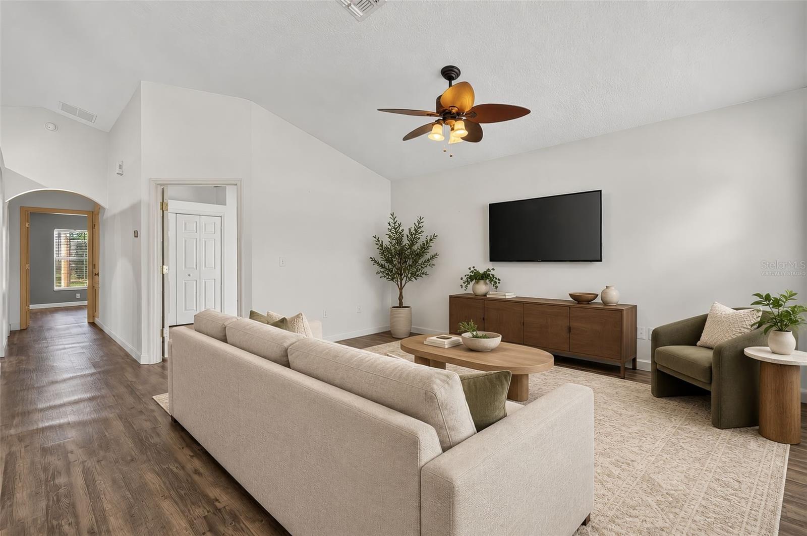25912 Eufaula Way Property Photo 7