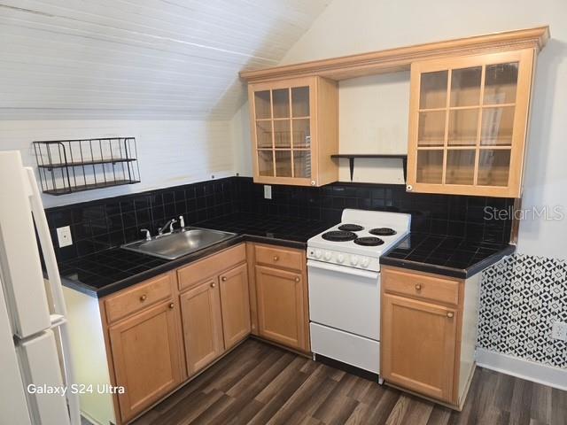 7306 Earlwood Ave #5 Property Photo 3