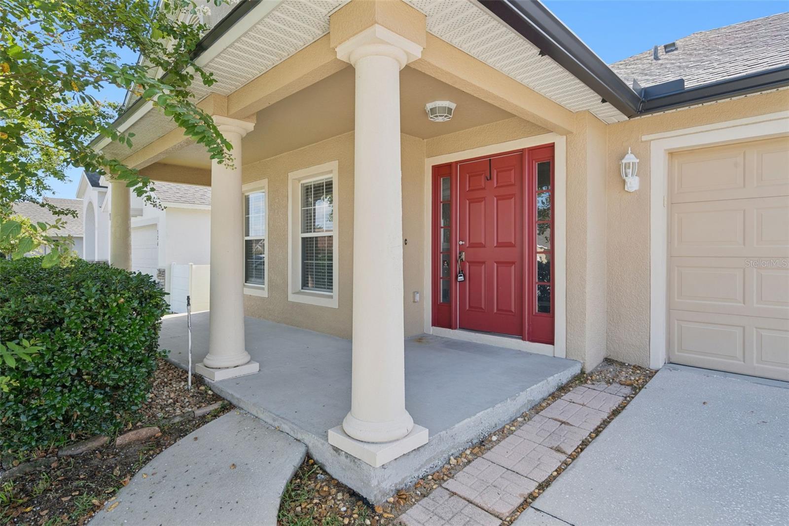 324 Red Kite Dr Property Photo 2