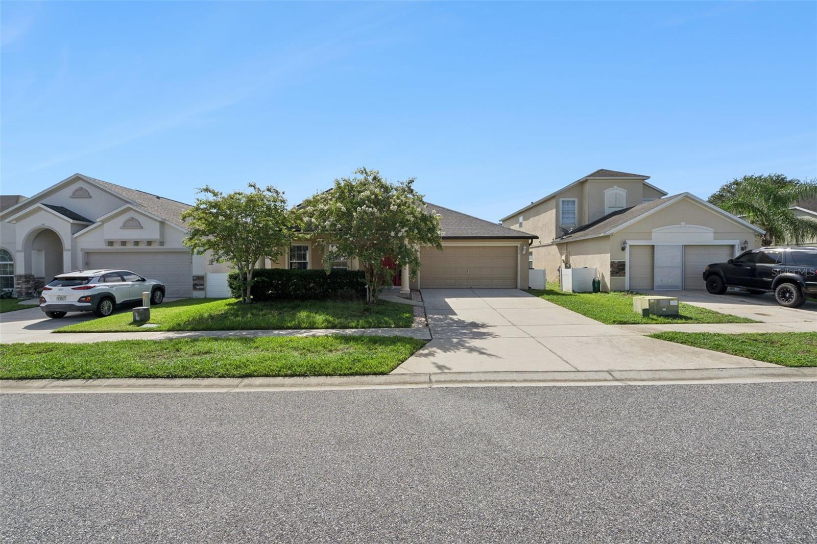 324 Red Kite Dr Property Photo 5
