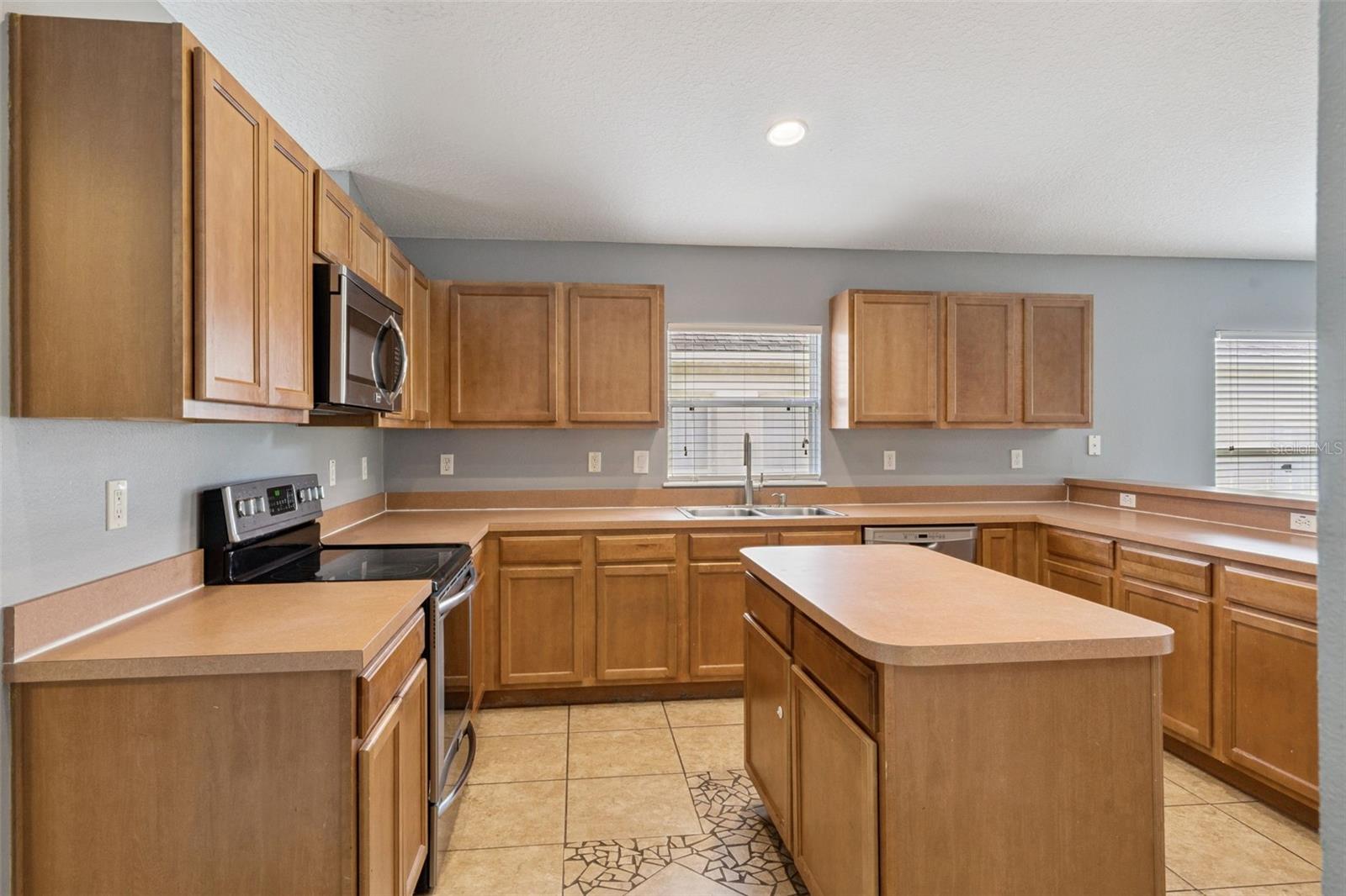 324 Red Kite Dr Property Photo 21
