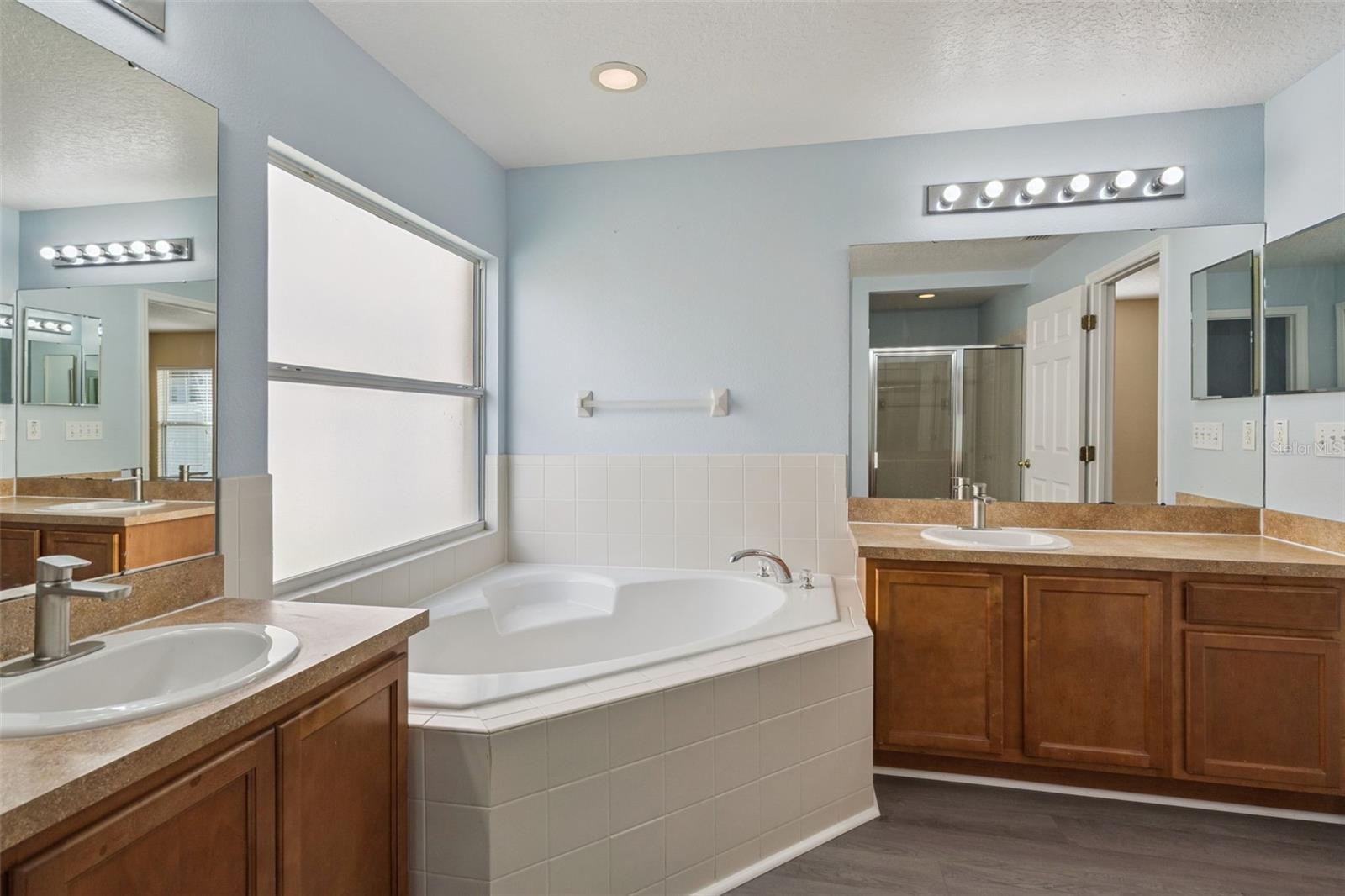 324 Red Kite Dr Property Photo 31
