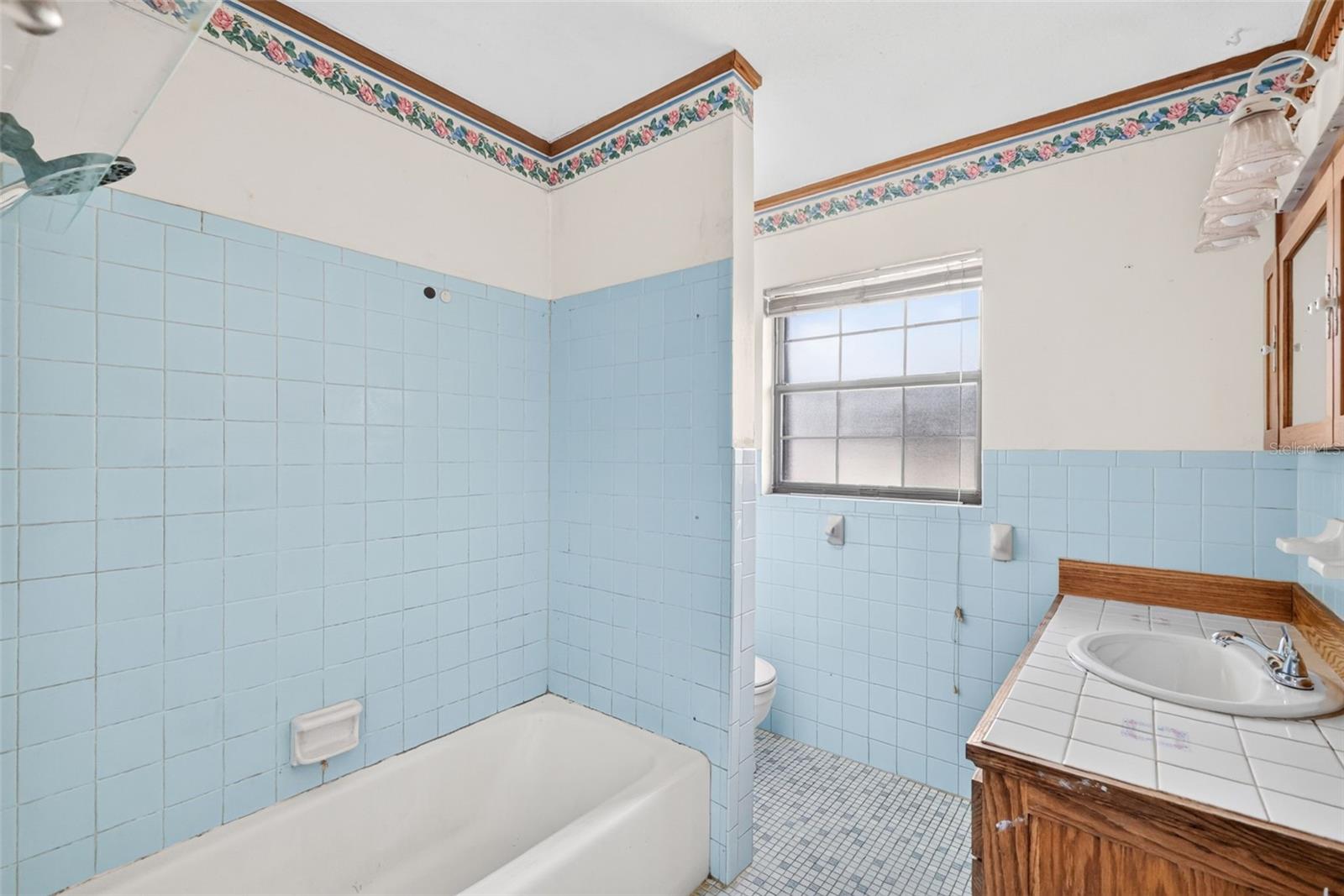 315 S Lone Oak Dr Property Photo 15