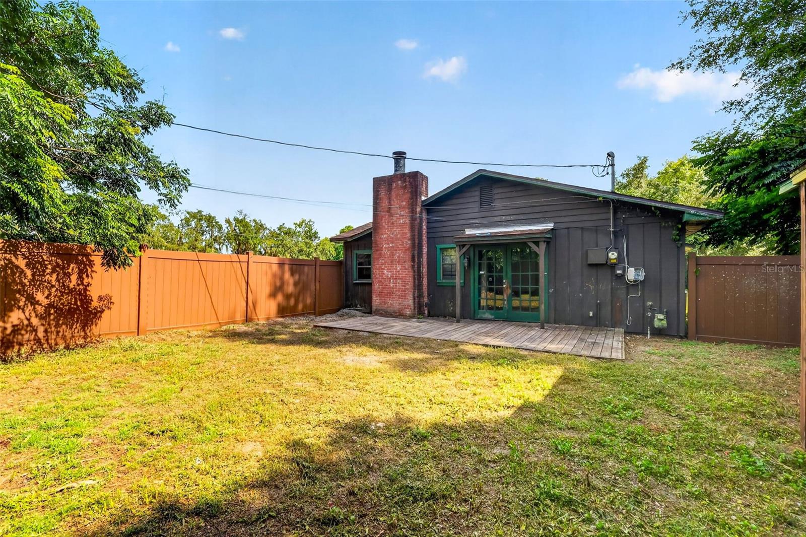 315 S Lone Oak Dr Property Photo 25