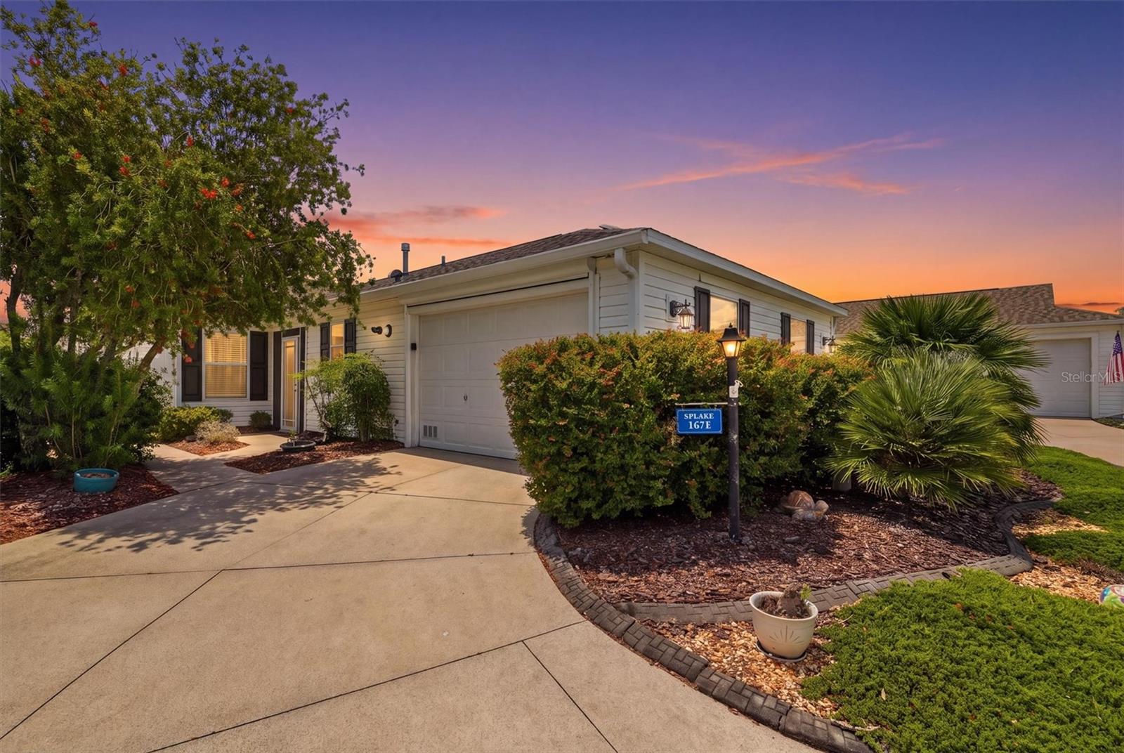 1674 Govan Pl Property Photo 1
