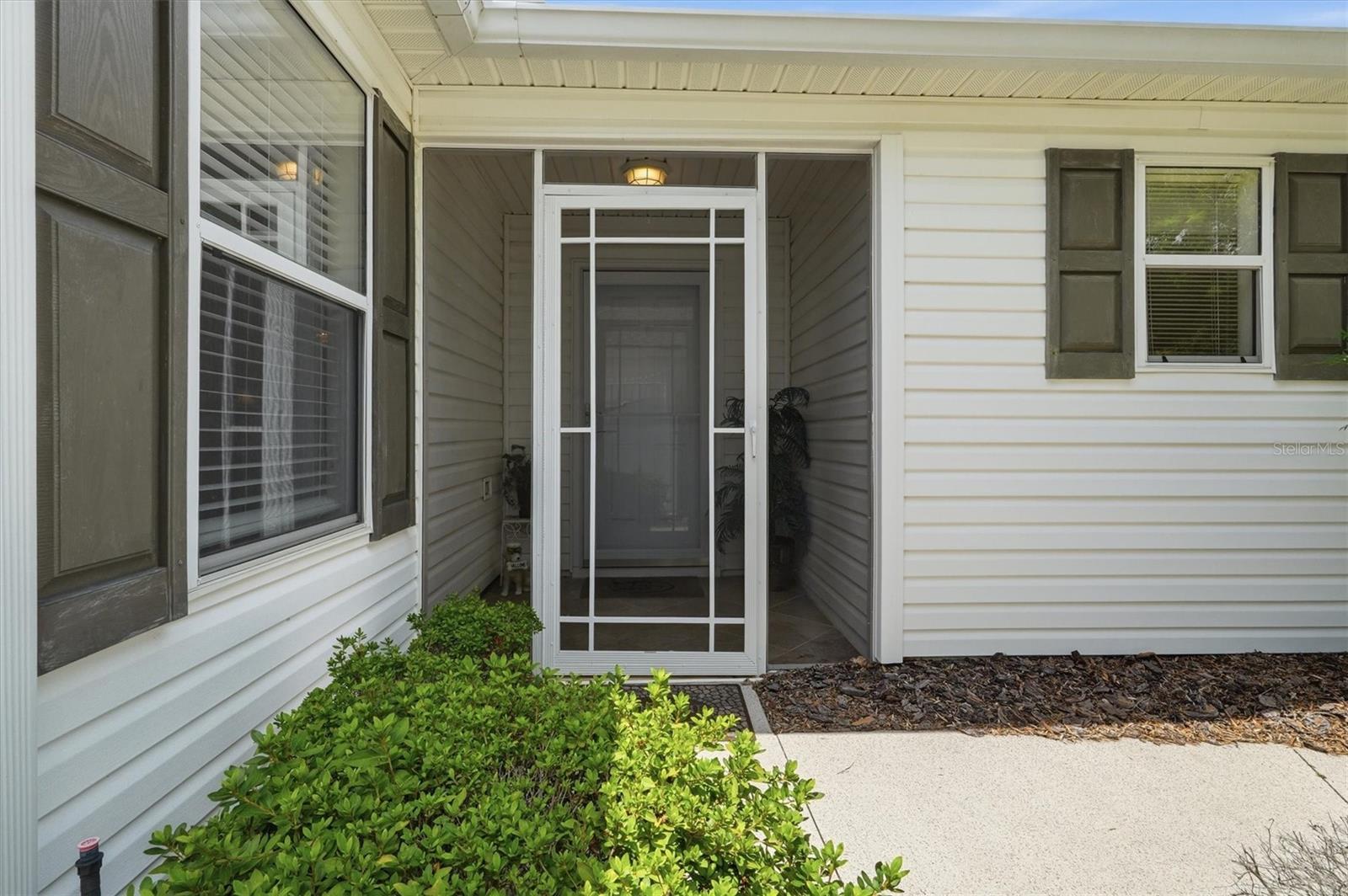 1674 Govan Pl Property Photo 6