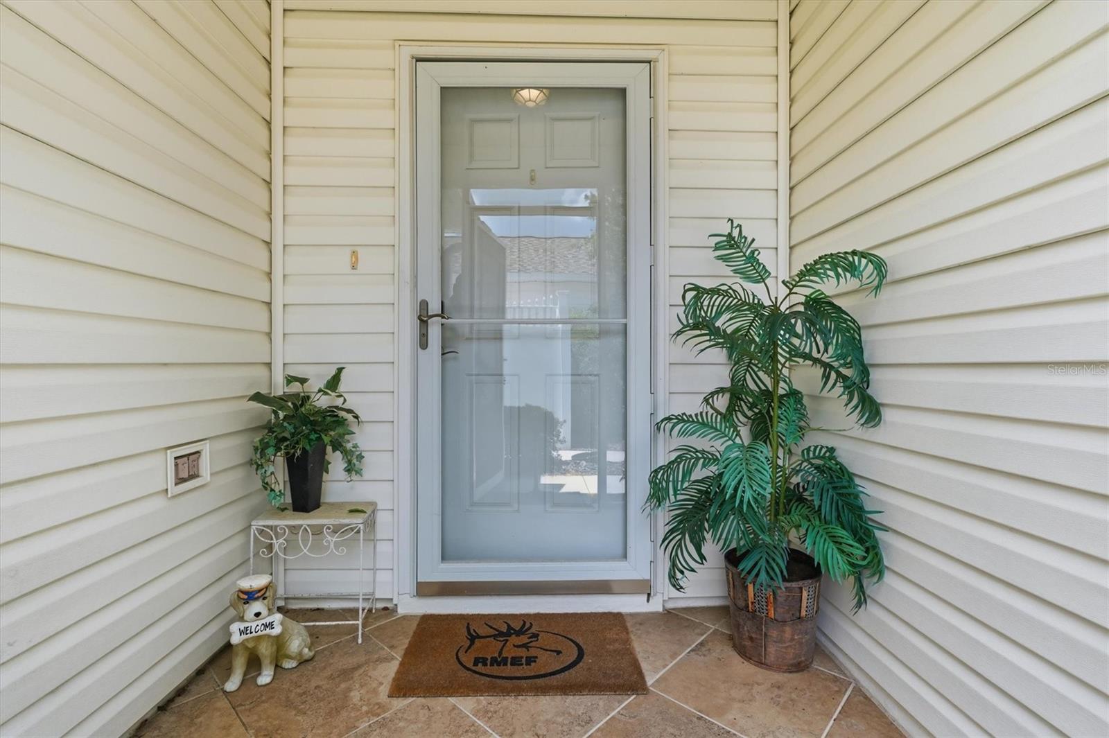 1674 Govan Pl Property Photo 7