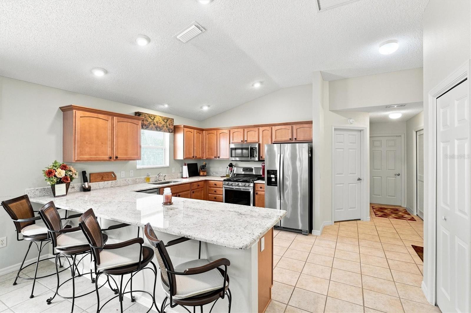 1674 Govan Pl Property Photo 8