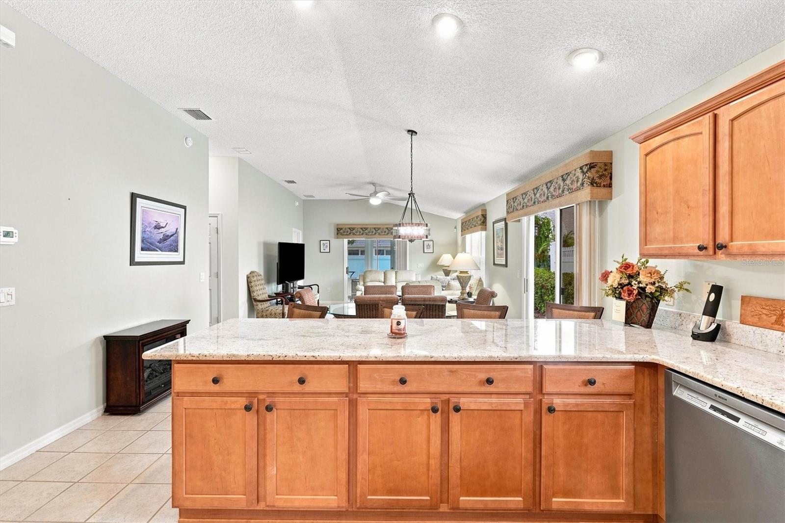 1674 Govan Pl Property Photo 12