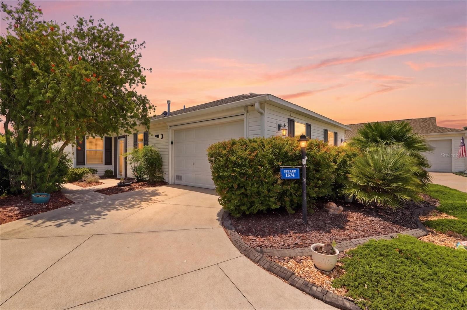 1674 Govan Pl Property Photo 40