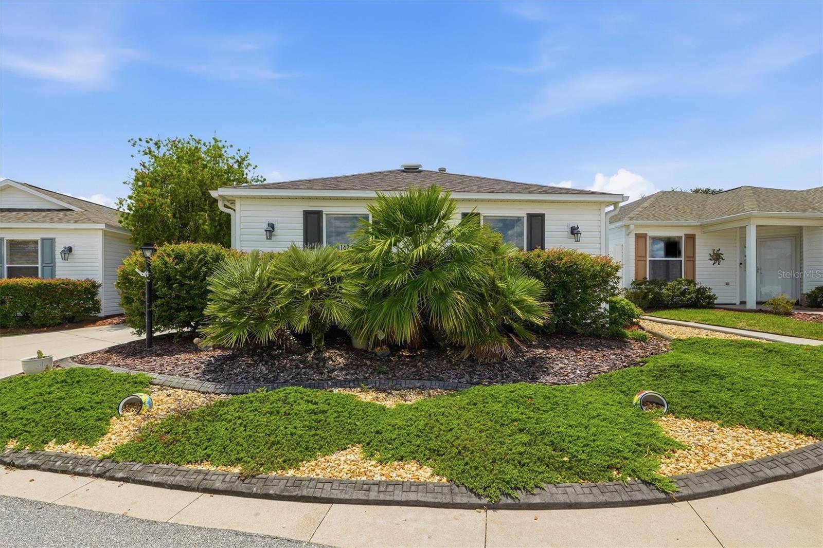 1674 Govan Pl Property Photo 42