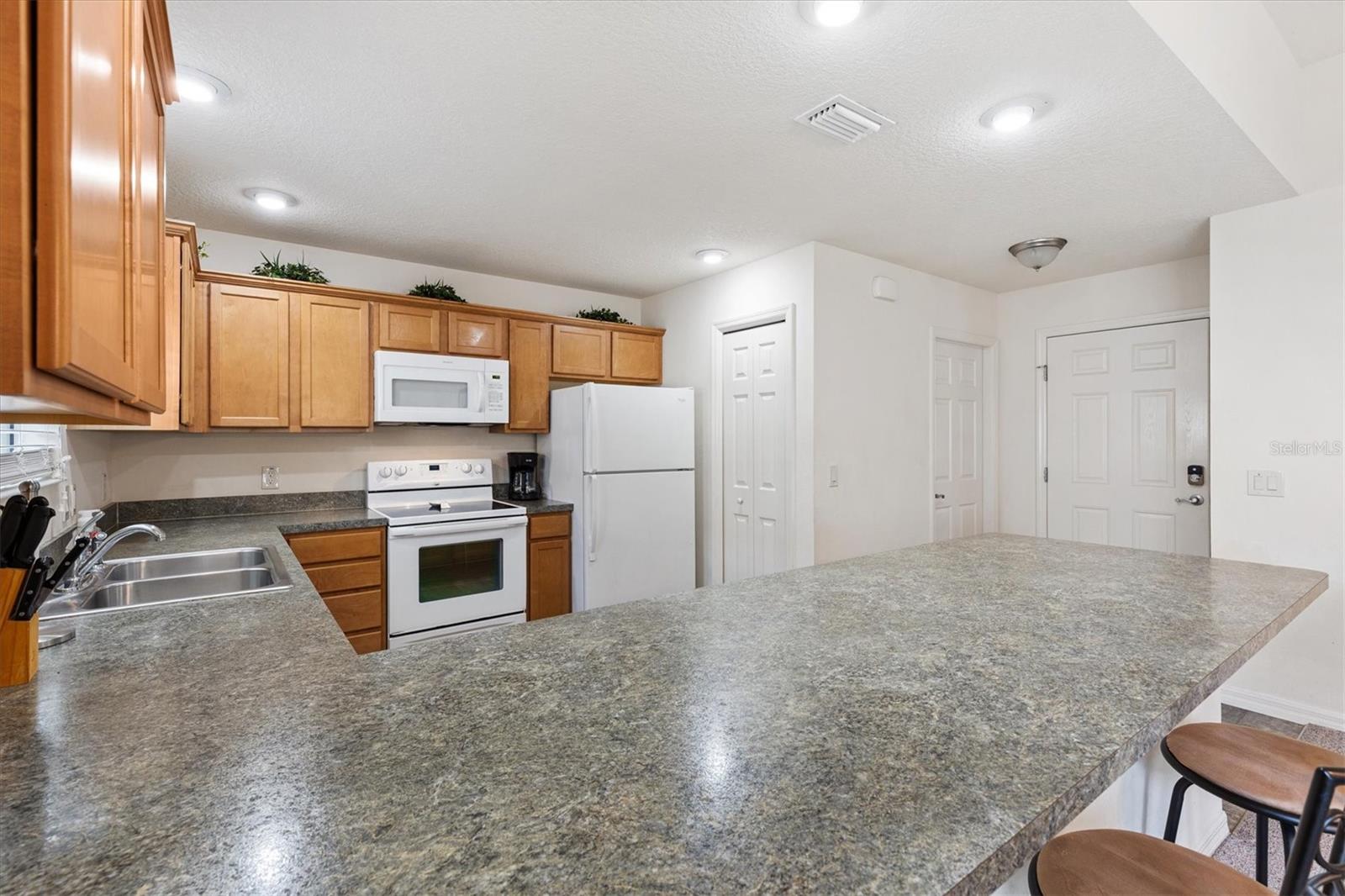2192 Shanewood Ct Property Photo 6