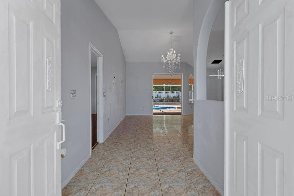 11081 Fell St Property Photo 9