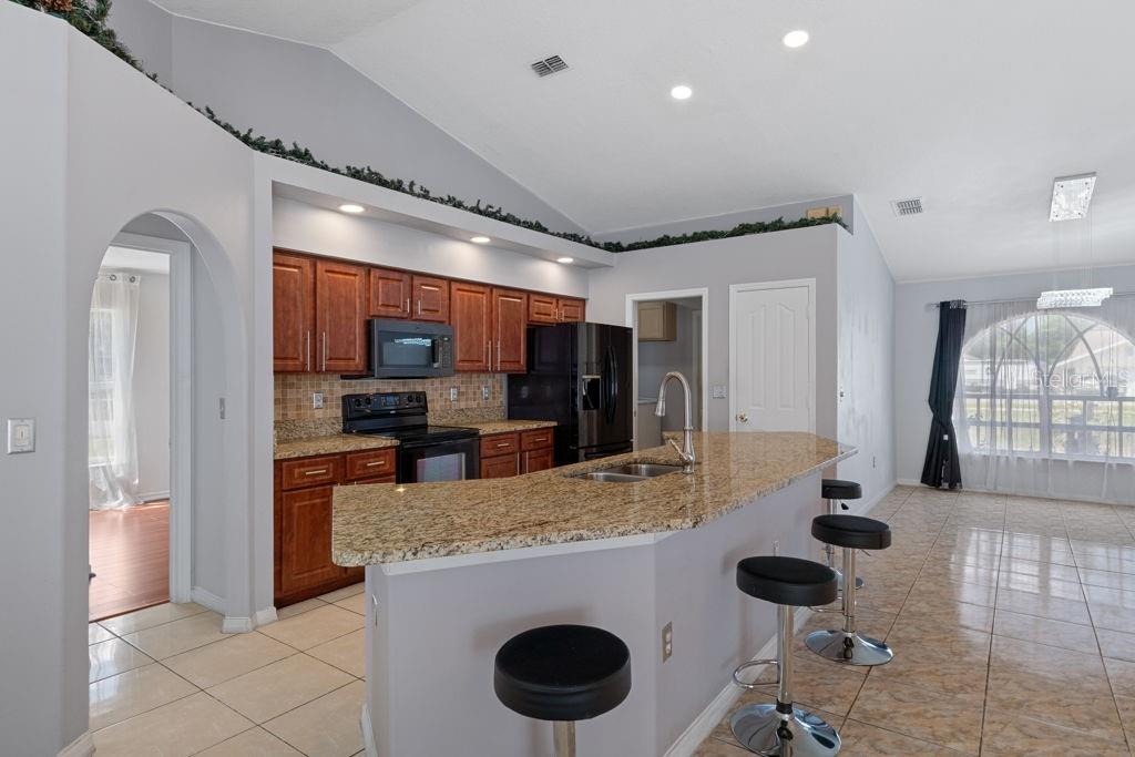 11081 Fell St Property Photo 24
