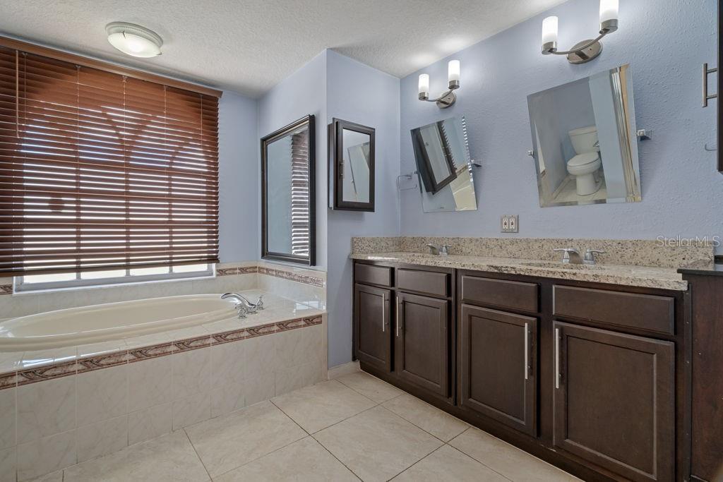 11081 Fell St Property Photo 39