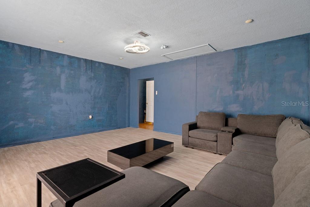 11081 Fell St Property Photo 57