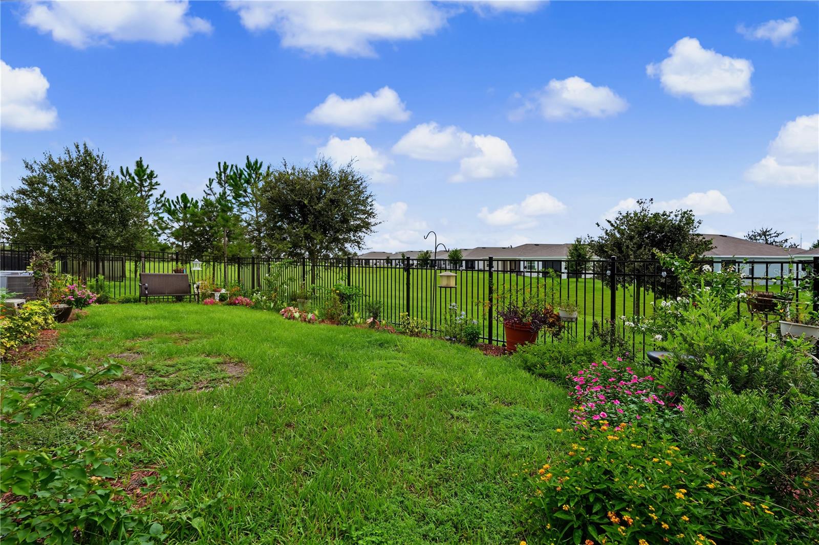 5285 Sunshine Dr Property Photo 21