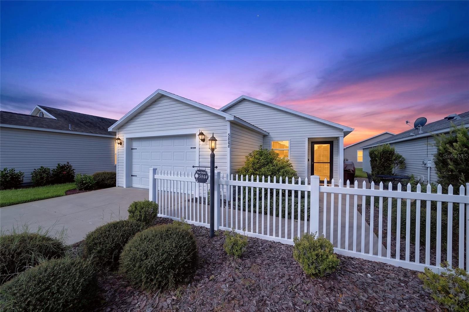 5844 Marsh Ct Property Photo 1