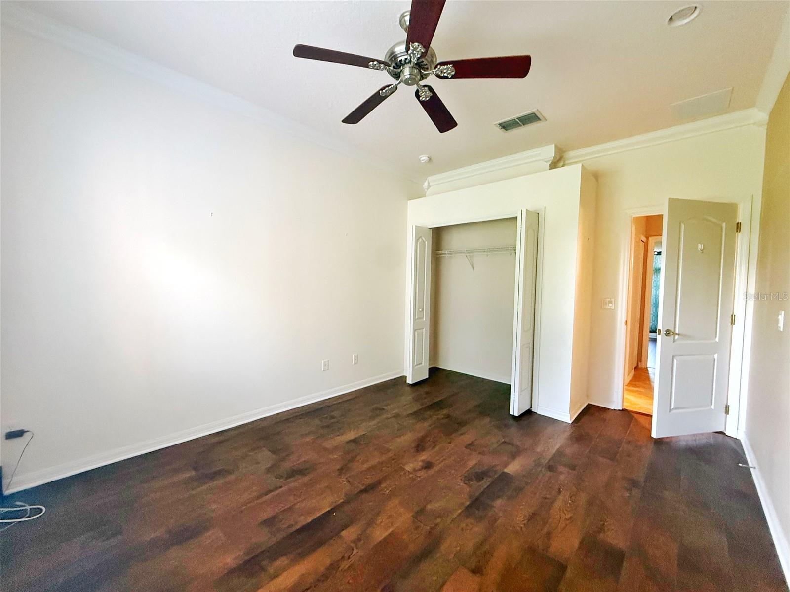 2222 Caxton Ave Property Photo 10