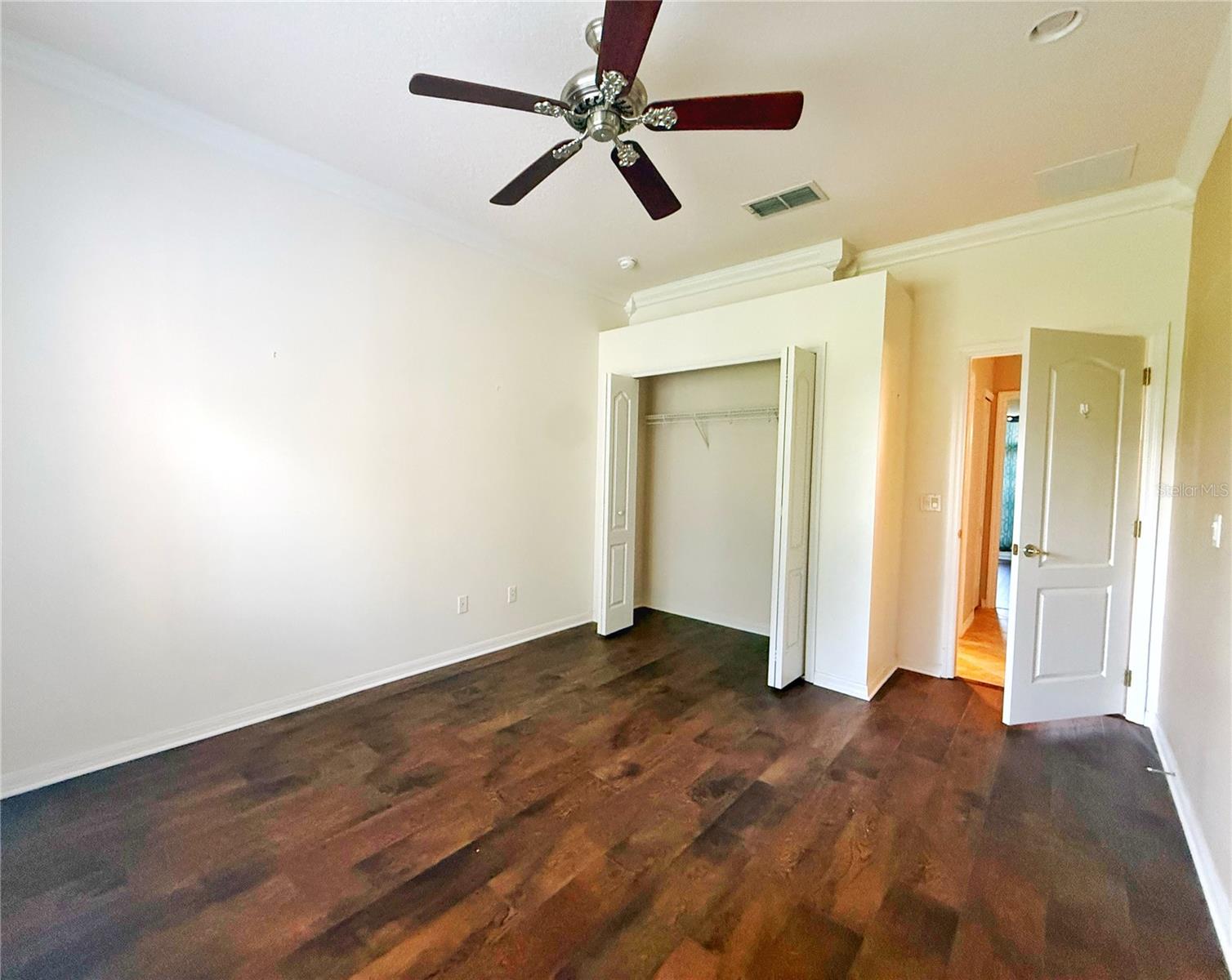 2222 Caxton Ave Property Photo 13